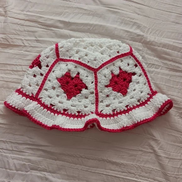 Handmade Crochet Heart Granny Square Bucket Hat - Picture 1 of 5